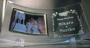 結婚祝いに人気のガラスフォトフレーム（写真立て）